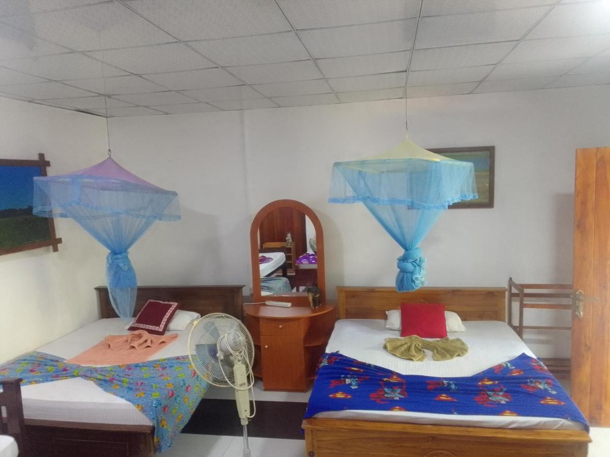 Sigiriya Village Home Stay & Private Room エクステリア 写真
